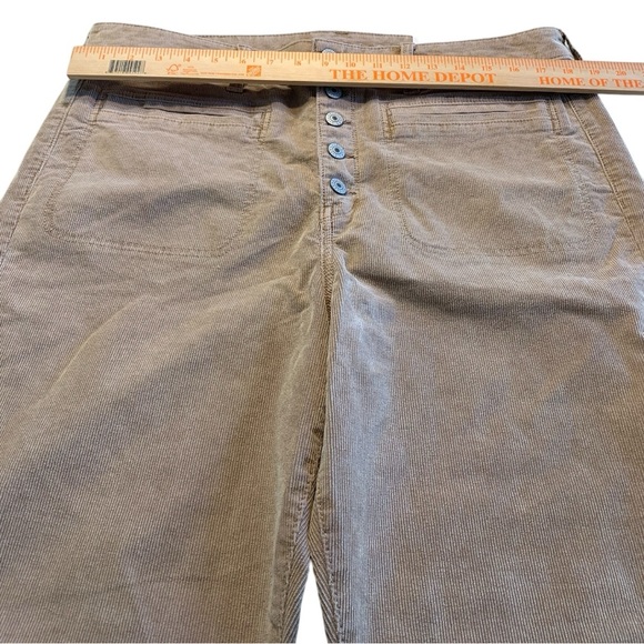 Stretch Corduroy Super High-Waisted Flare Pant Size 18 (34W) Short - Picture 5 of 11